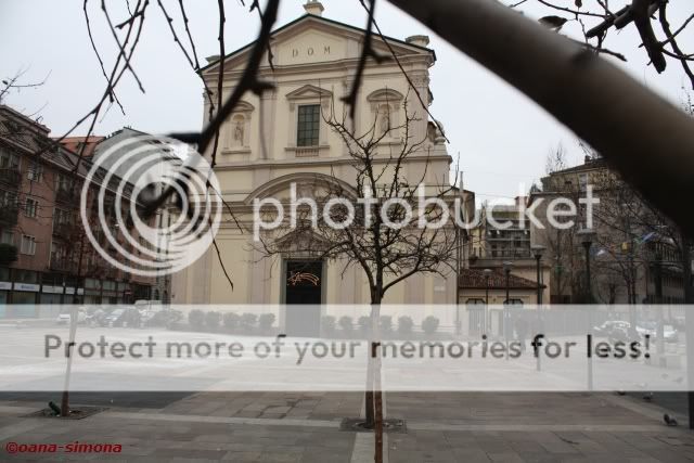Piazza Francesca Romana, Mi.