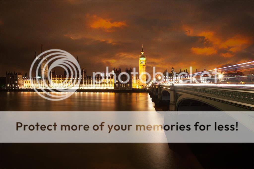 IMAGE: http://i559.photobucket.com/albums/ss36/Bionicle69/5536260df053aa7956fdb71d53a26ec7_zps54b75733.jpg